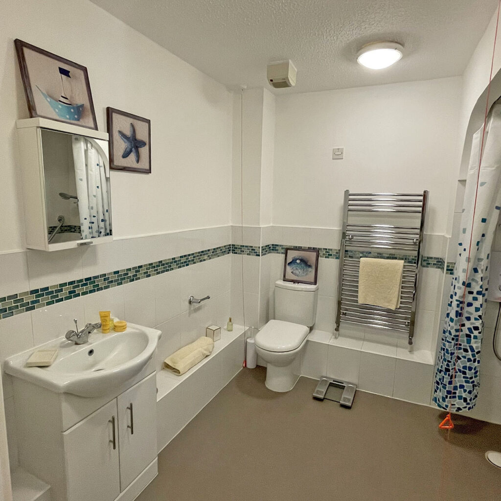 Bathroom in ground floor apartment at Blake Court